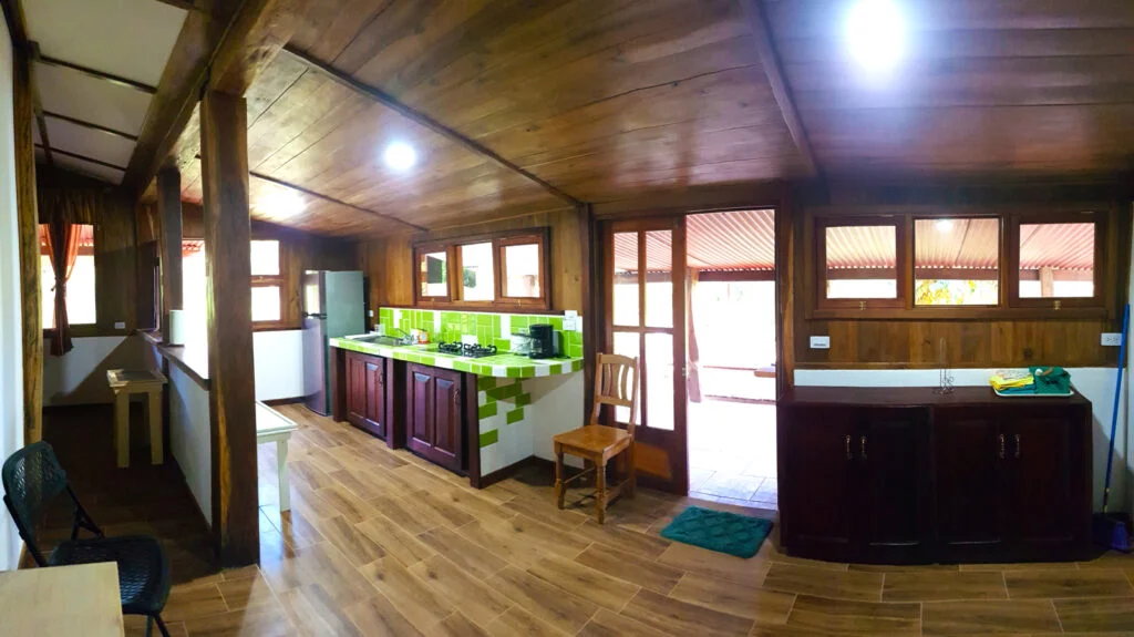 moving to Costa Rica