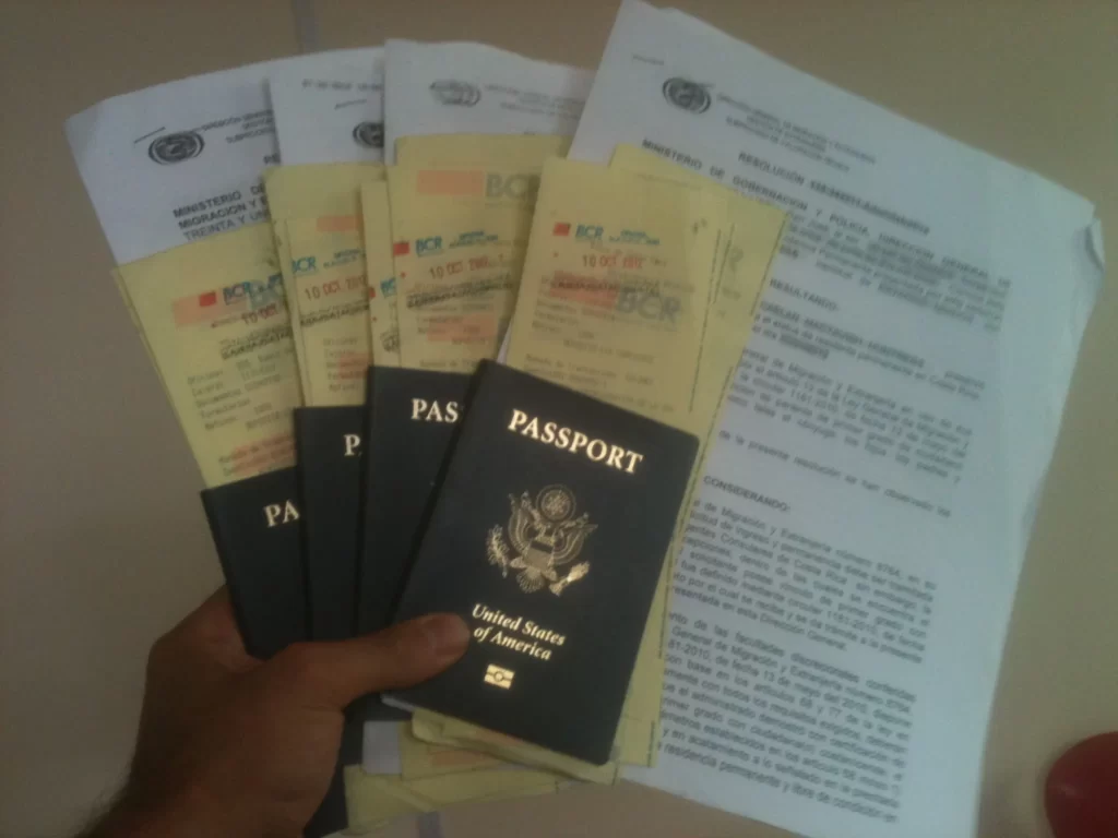 moving to Costa Rica